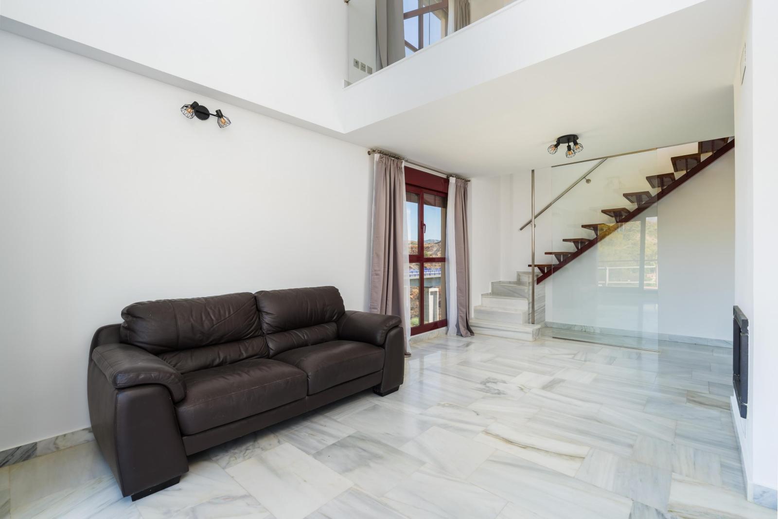Duplex for Sale in Benahavís