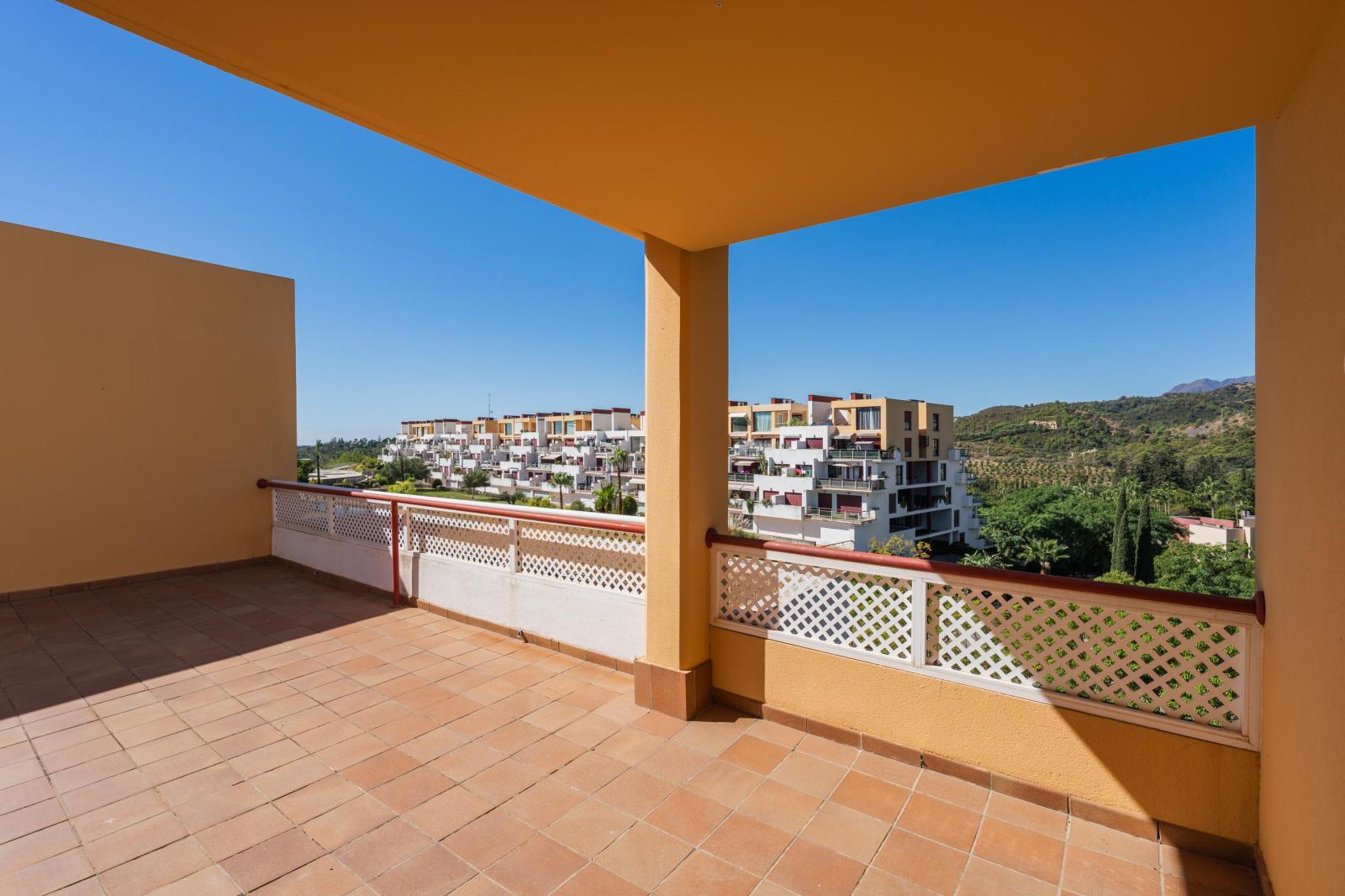 Duplex for Sale in Benahavís