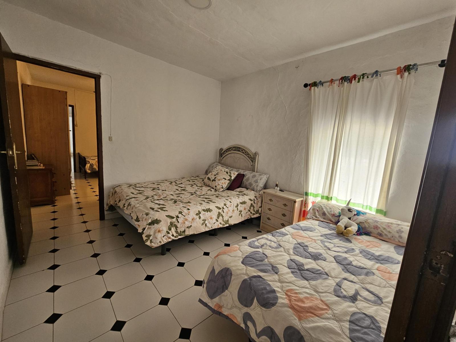 Villa en Venta en Casarabonela
