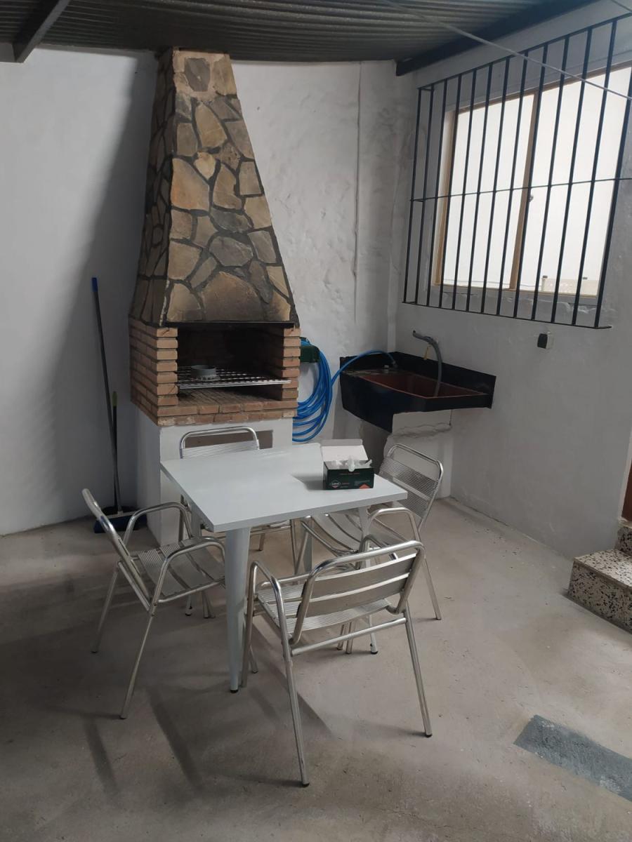 Villa en Venta en Casarabonela