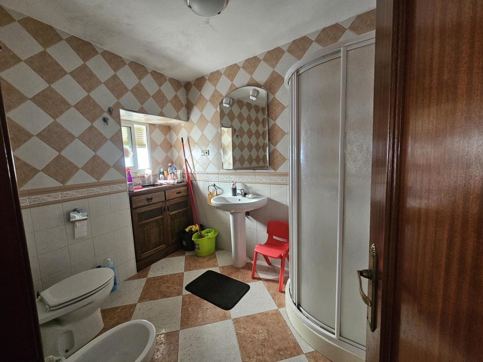 Villa en Venta en Casarabonela