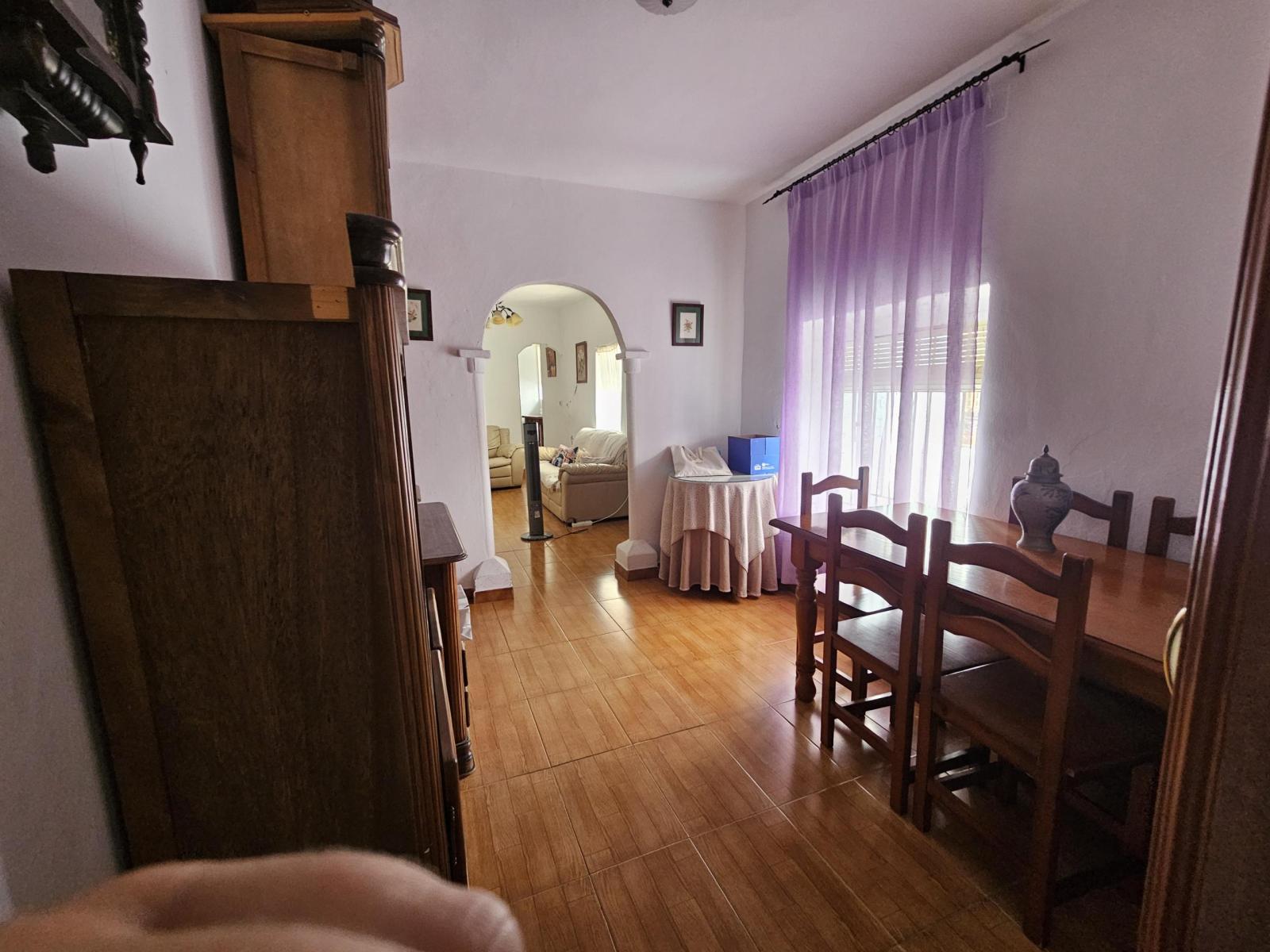 Villa en Venta en Casarabonela