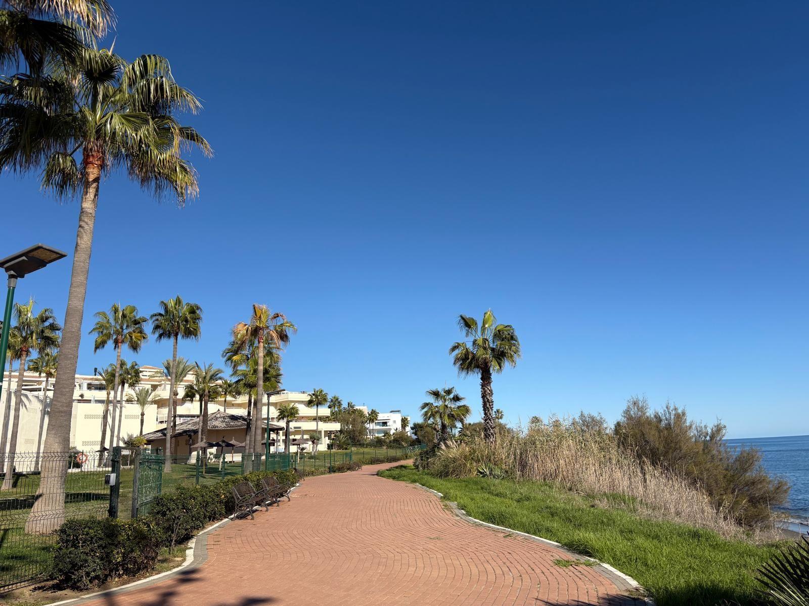 Flat for Sale in Estepona