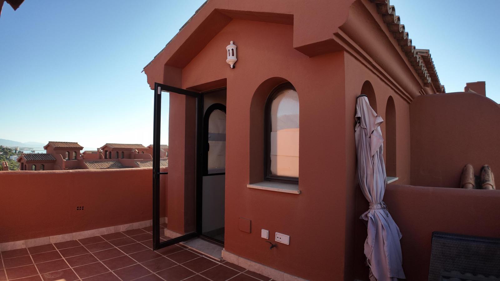 Flat for Sale in Estepona