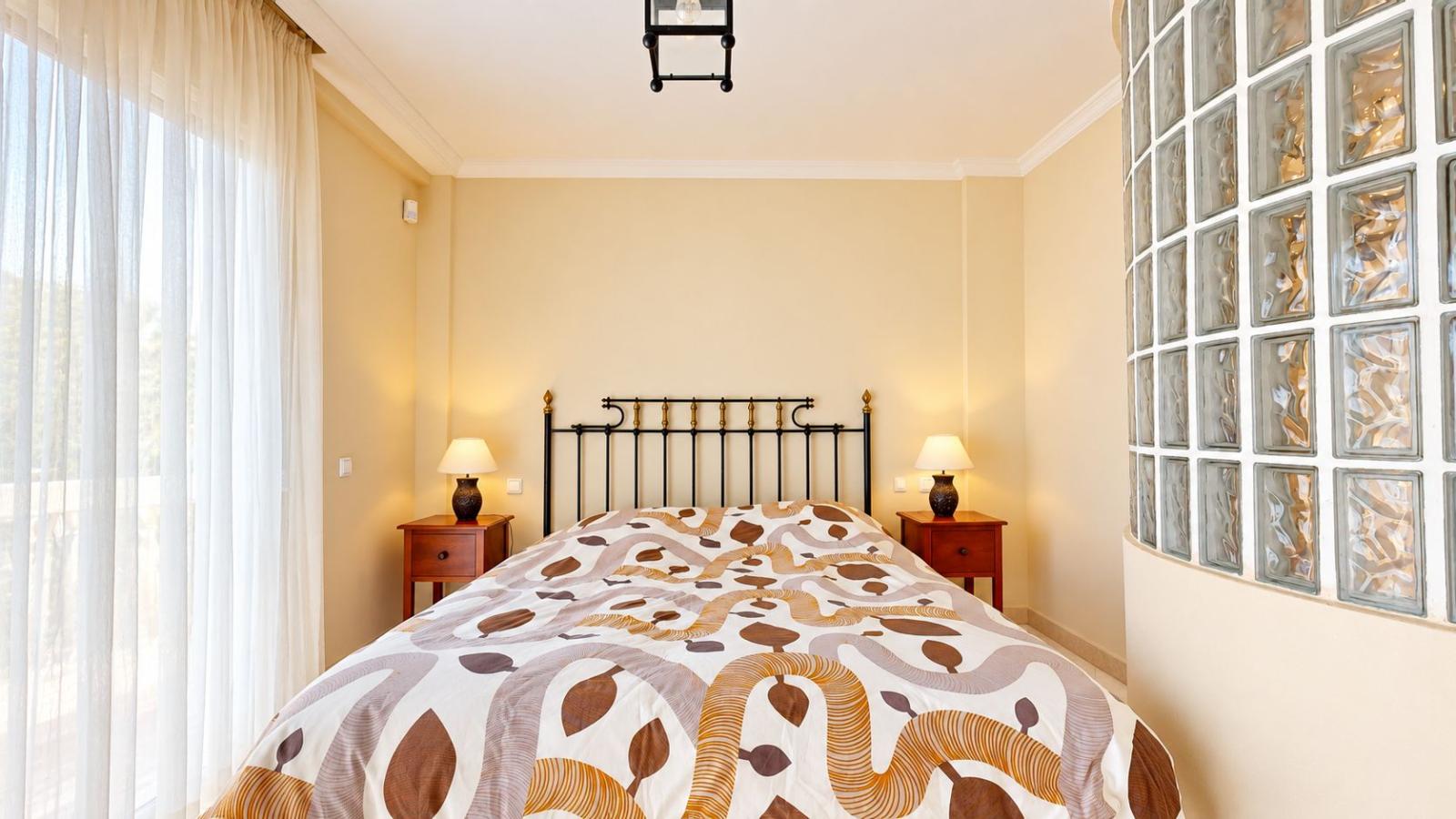 Apartment for Sale in Ojén