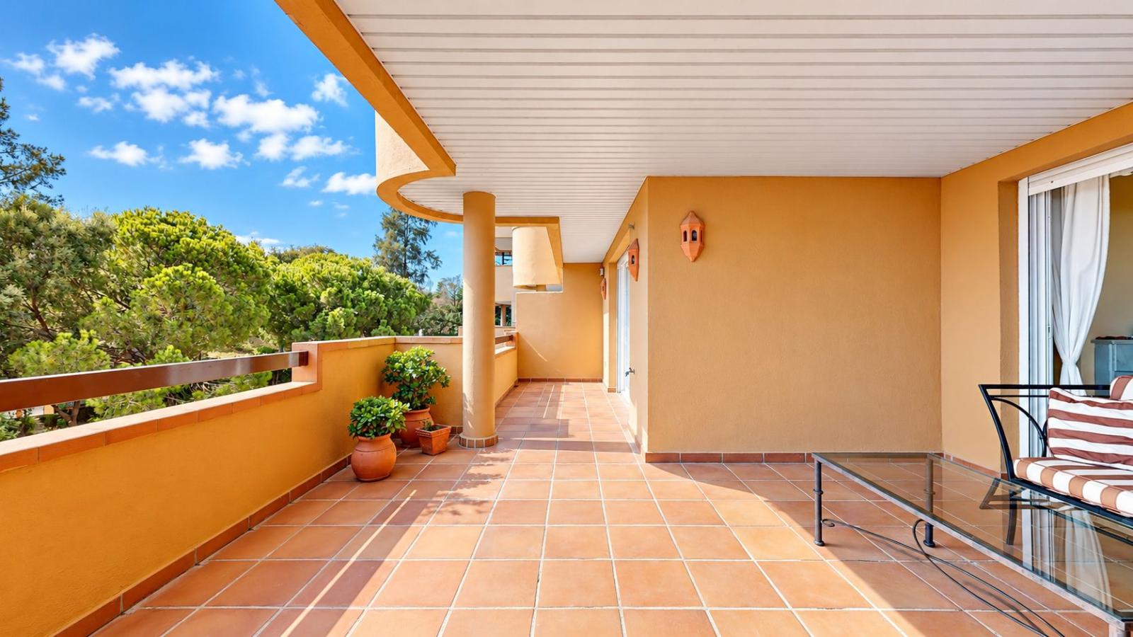 Apartment for Sale in Ojén