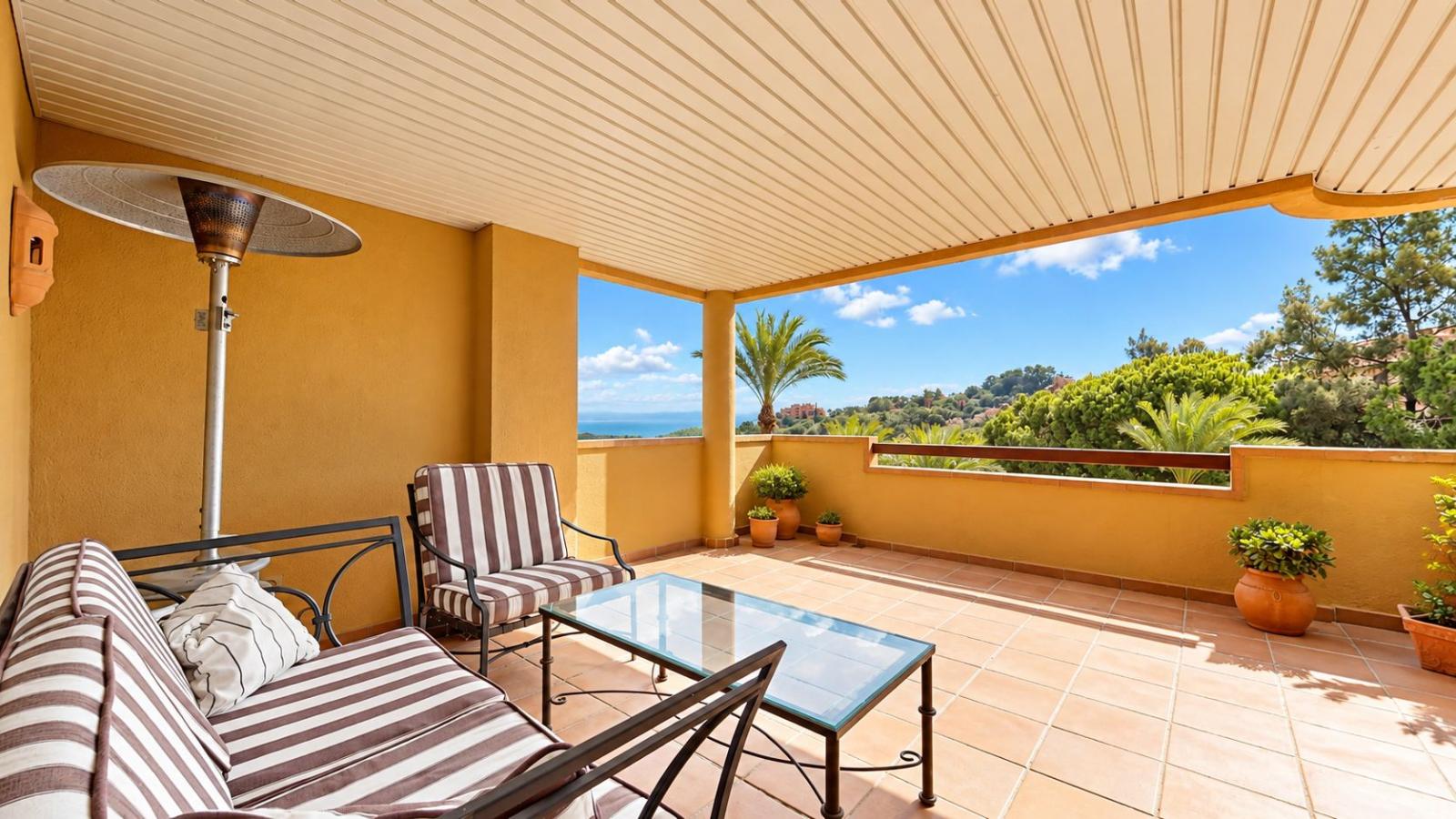 Apartment for Sale in Ojén