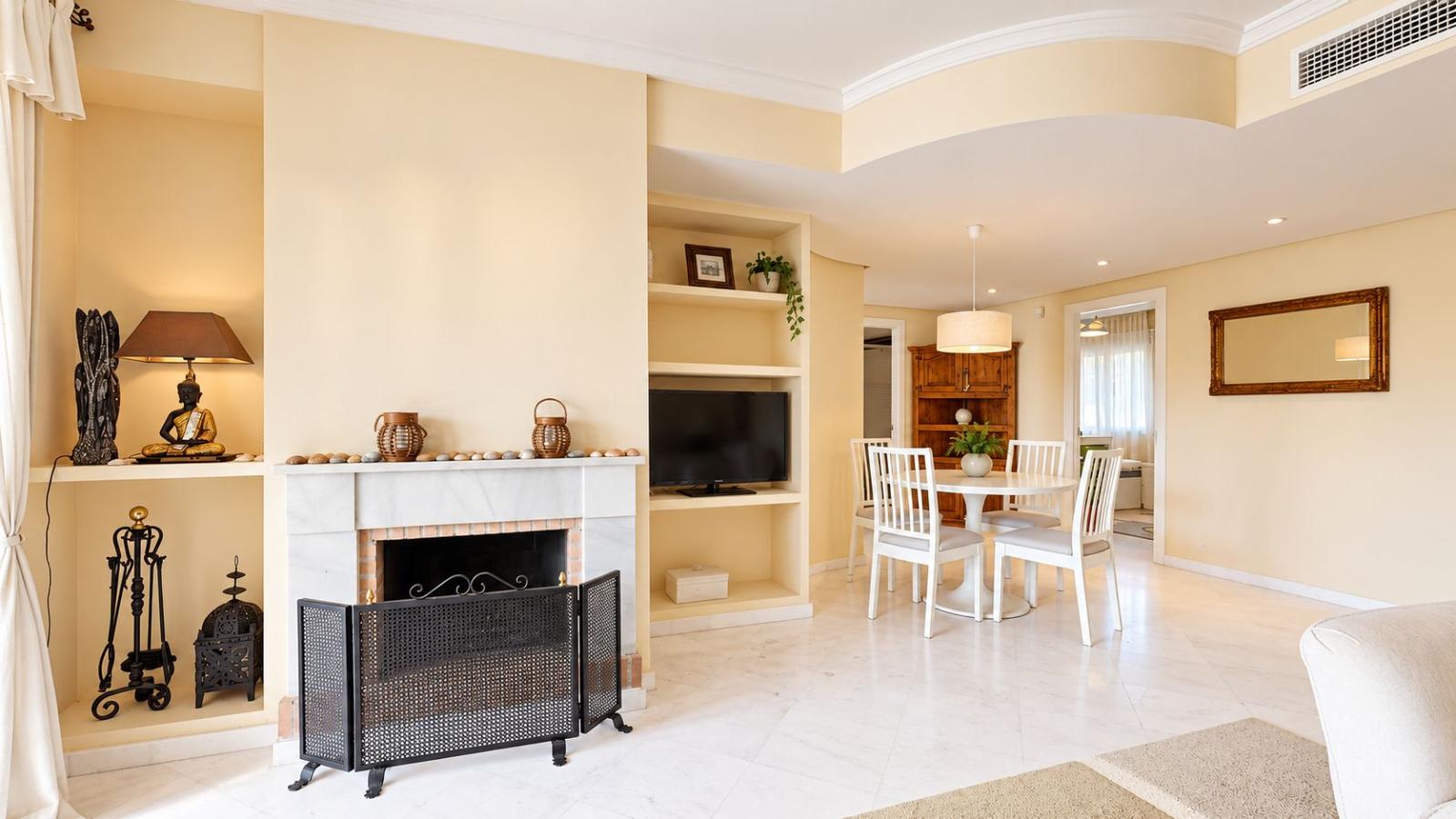 Apartment for Sale in Ojén