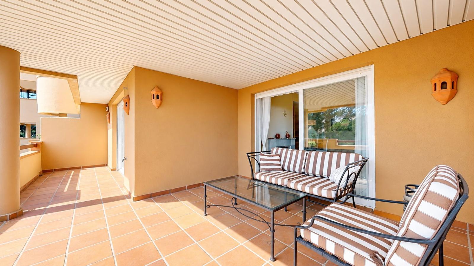 Apartment for Sale in Ojén