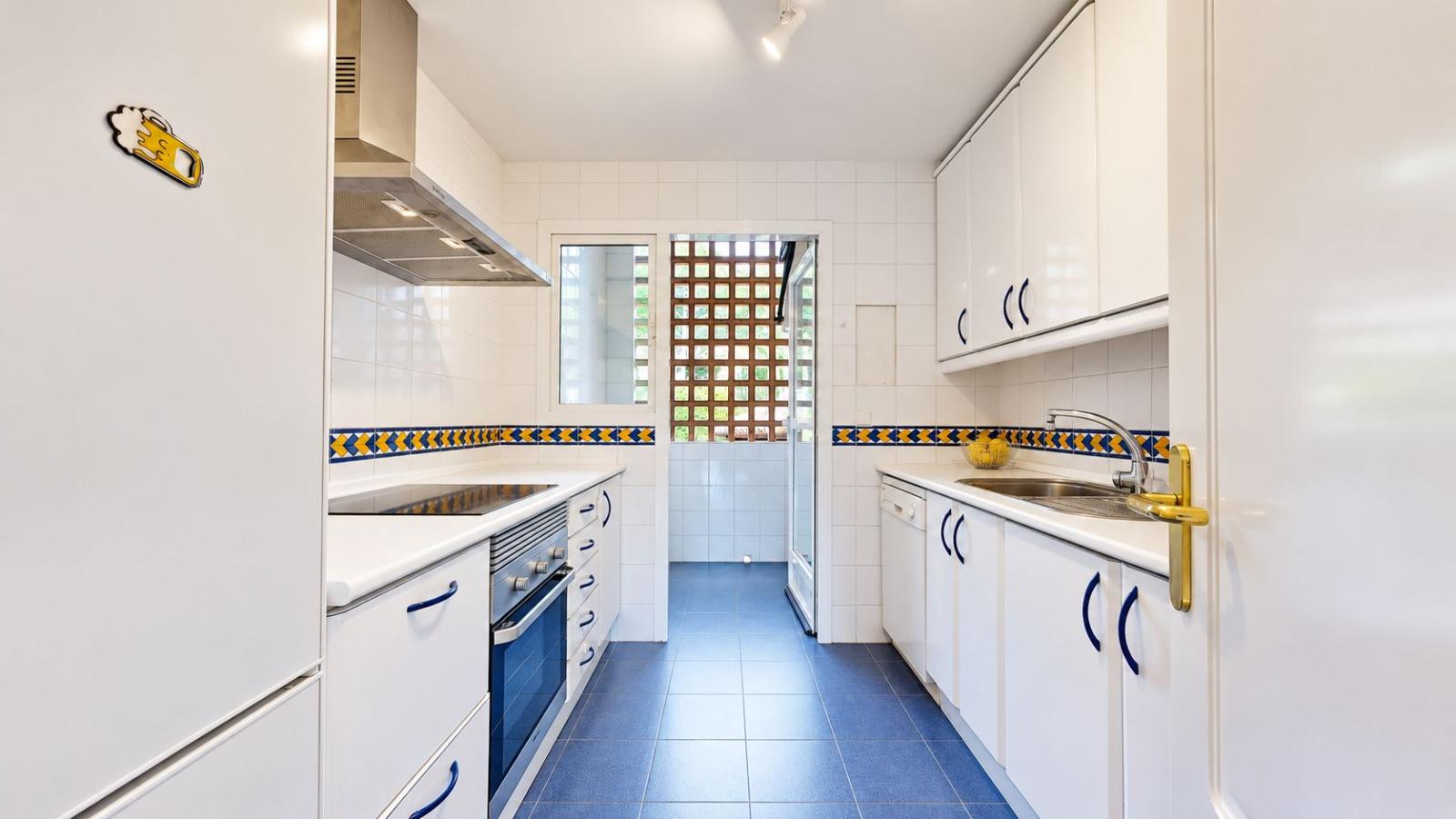Apartment for Sale in Ojén
