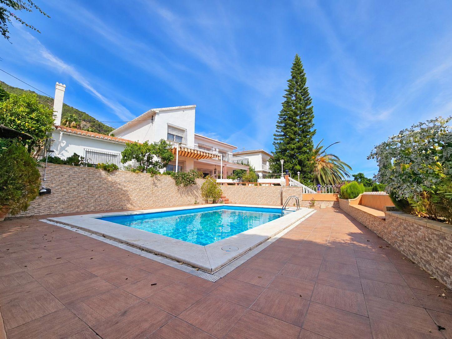 Villa for Sale in Casarabonela