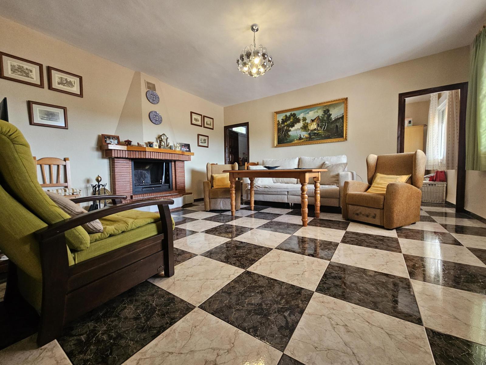 Villa for Sale in Casarabonela