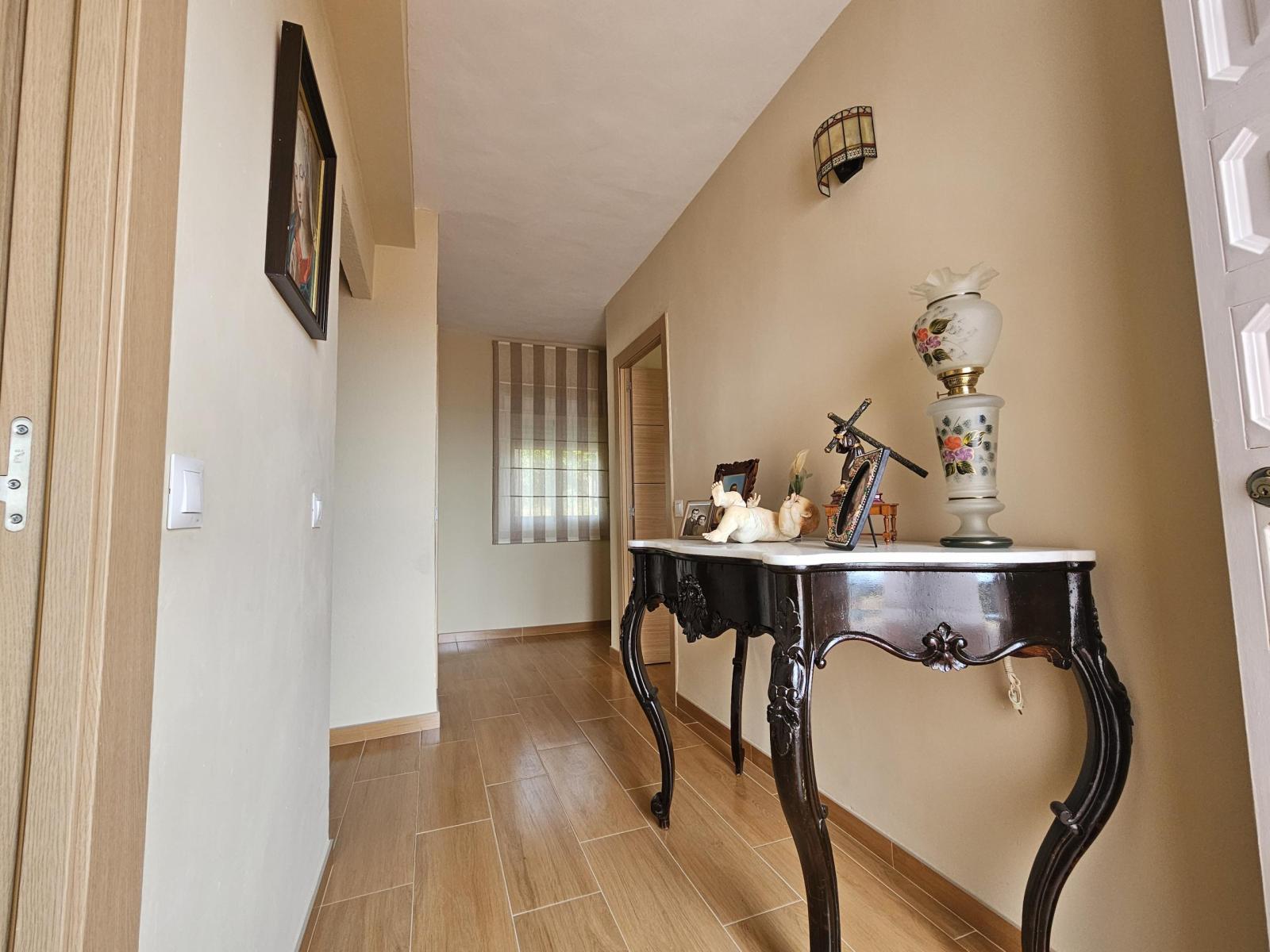 Villa for Sale in Casarabonela