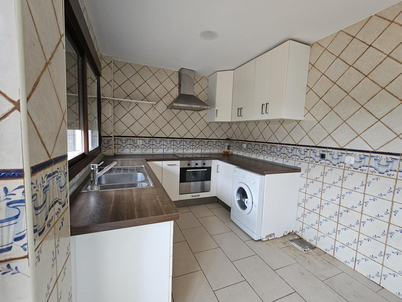 Villa for Sale in Chiclana de la Frontera