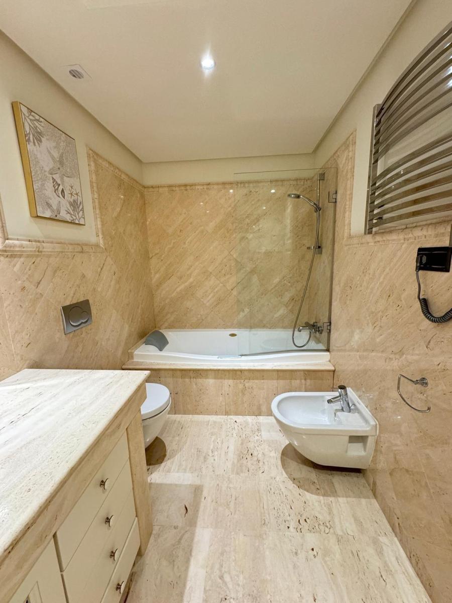 Apartamento en Venta en Estepona