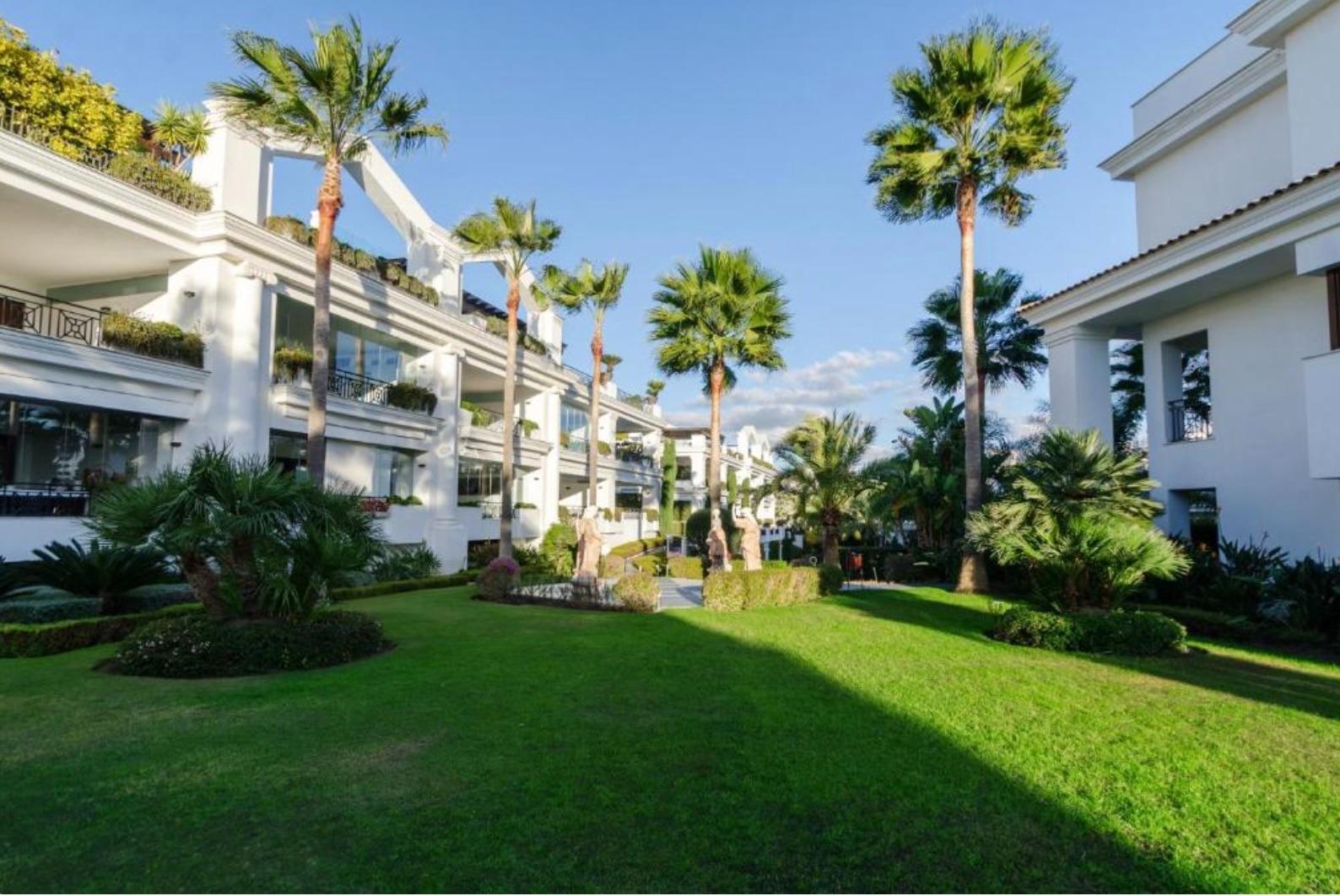 Apartamento en Venta en Estepona