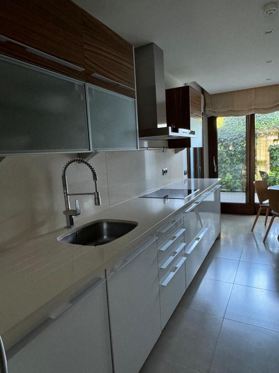 Apartamento en Venta en Estepona