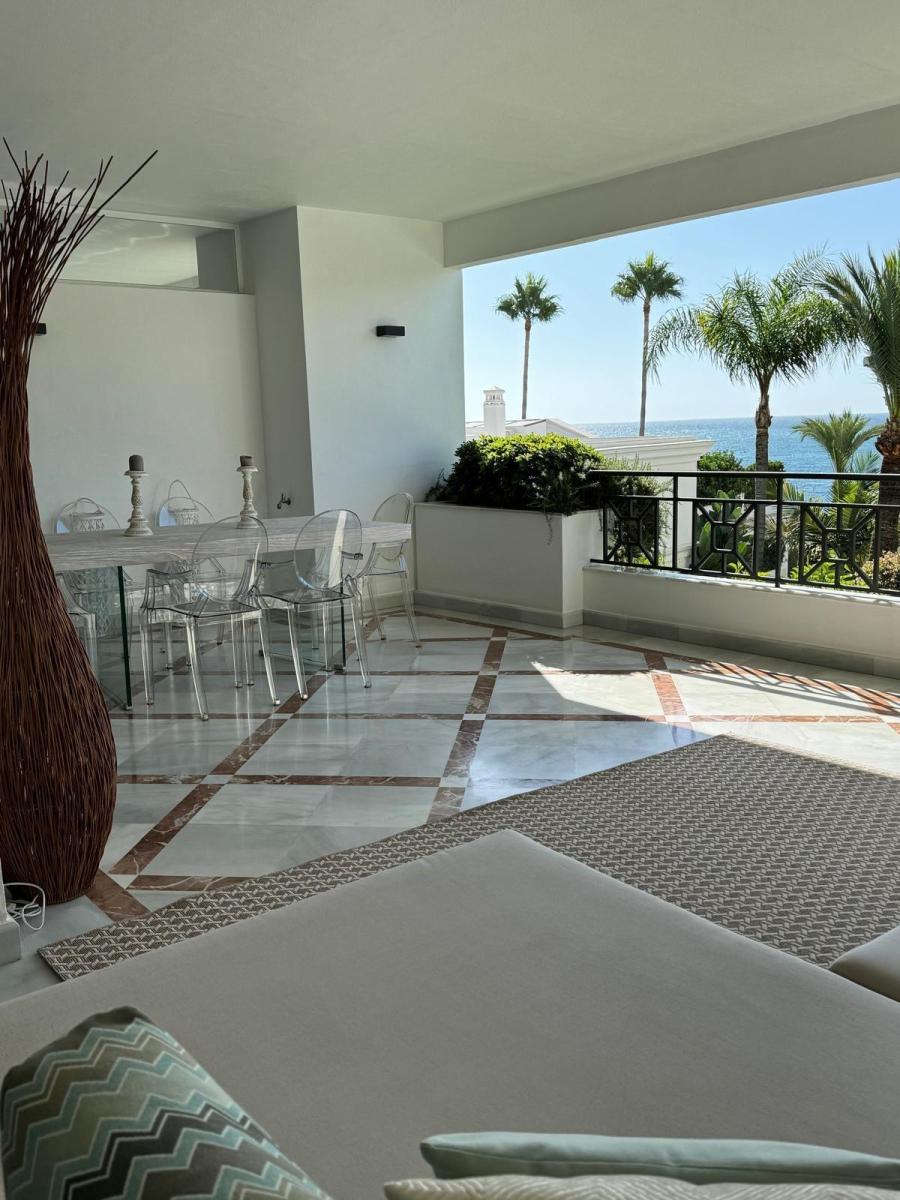 Apartamento en Venta en Estepona