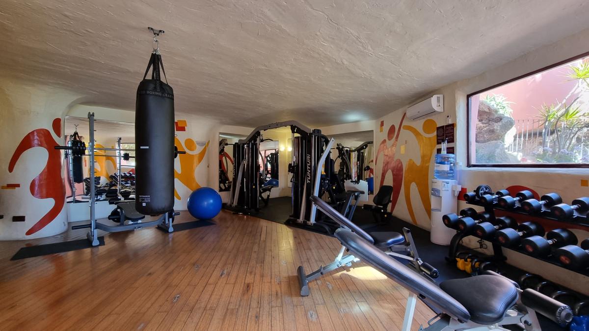 Apartamento en Venta en Estepona
