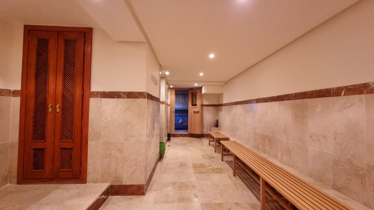 Apartamento en Venta en Estepona