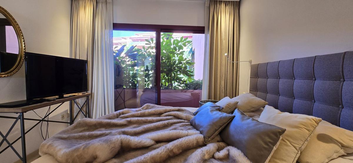 Apartamento en Venta en Estepona