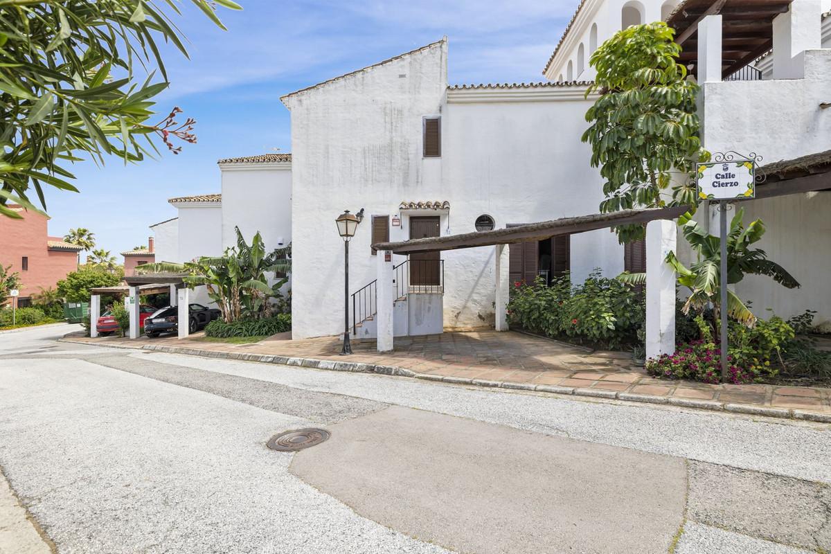 Adosado en Venta en Estepona