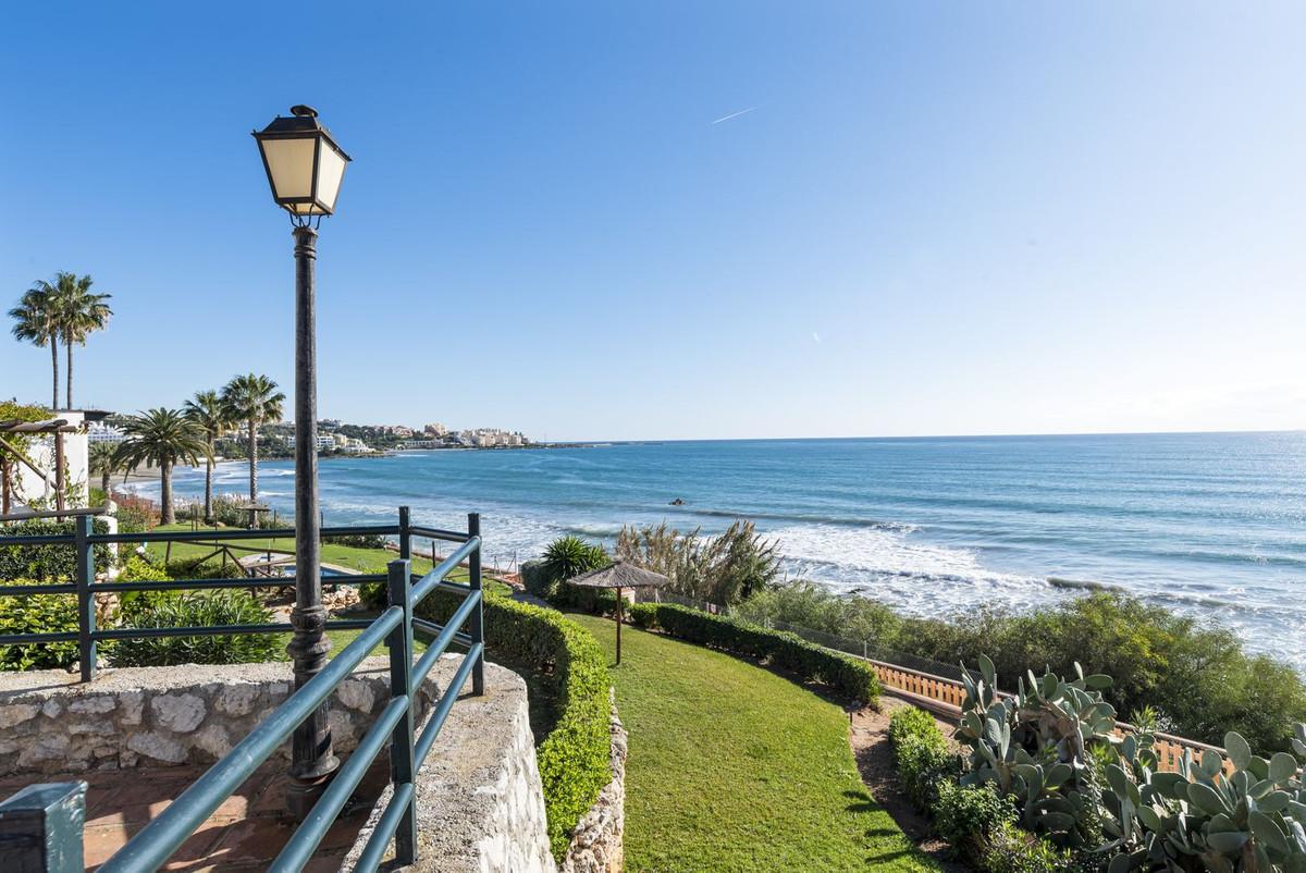 Adosado en Venta en Estepona