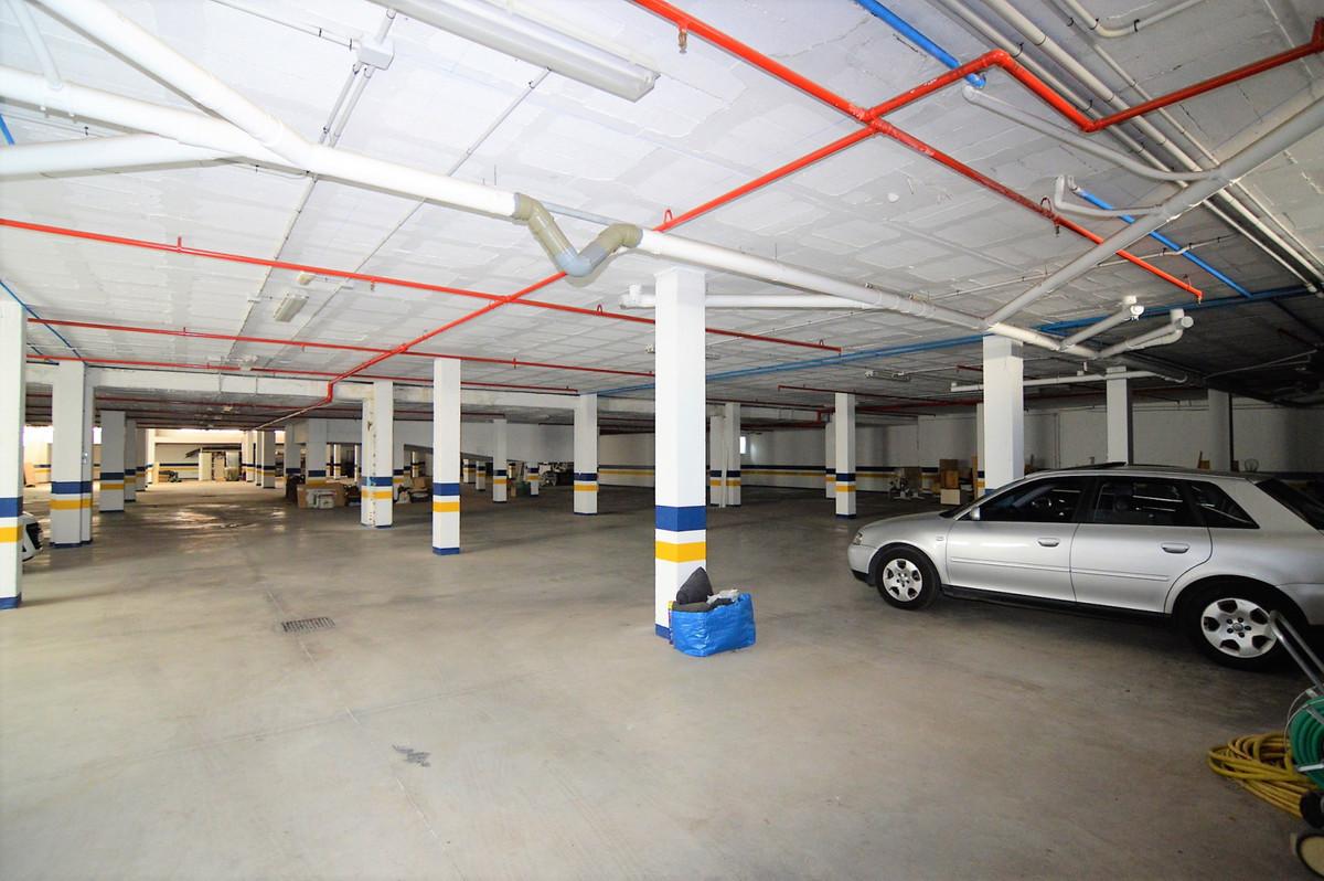 Garage for Sale in Marbella
