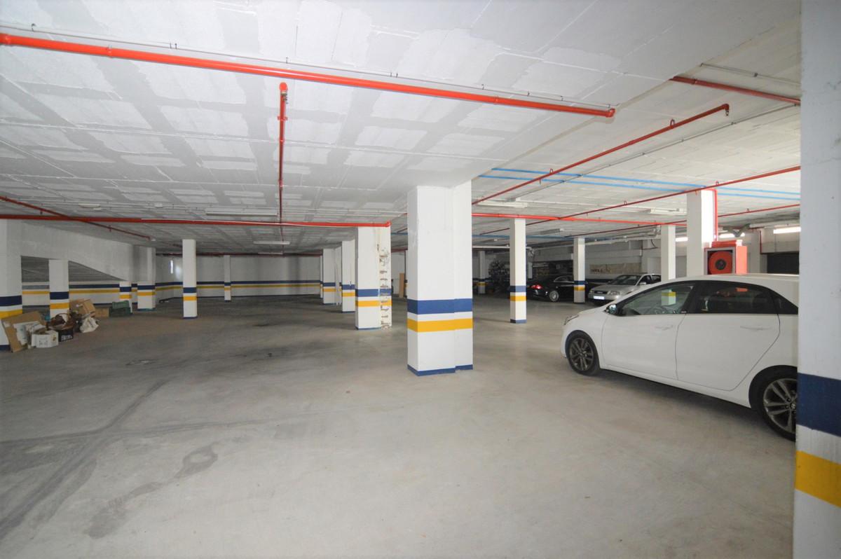 Garage for Sale in Marbella