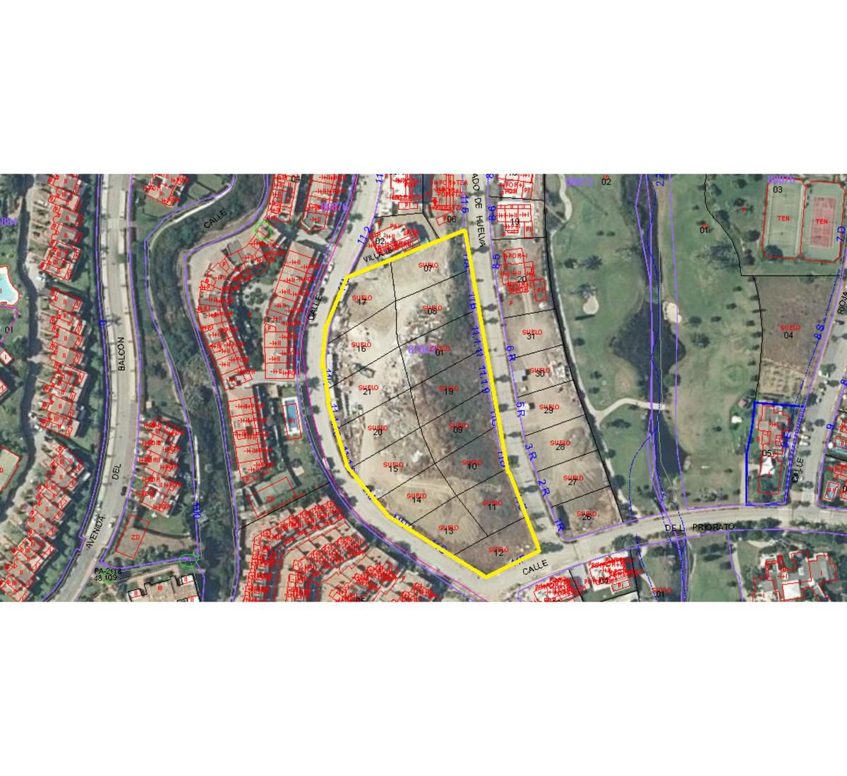 Plot for Sale in Estepona