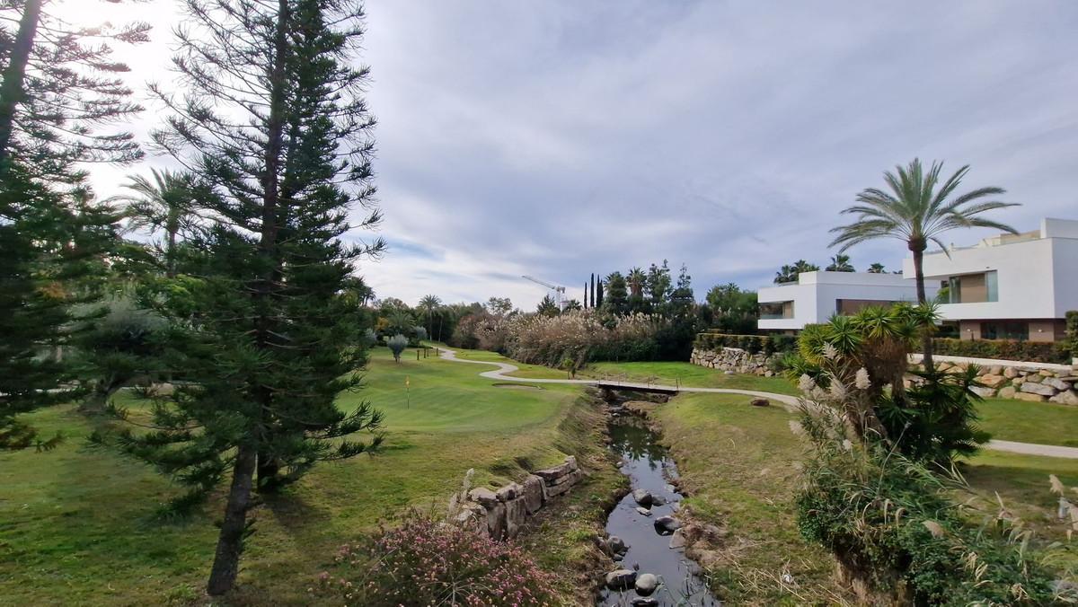 Plot for Sale in Estepona