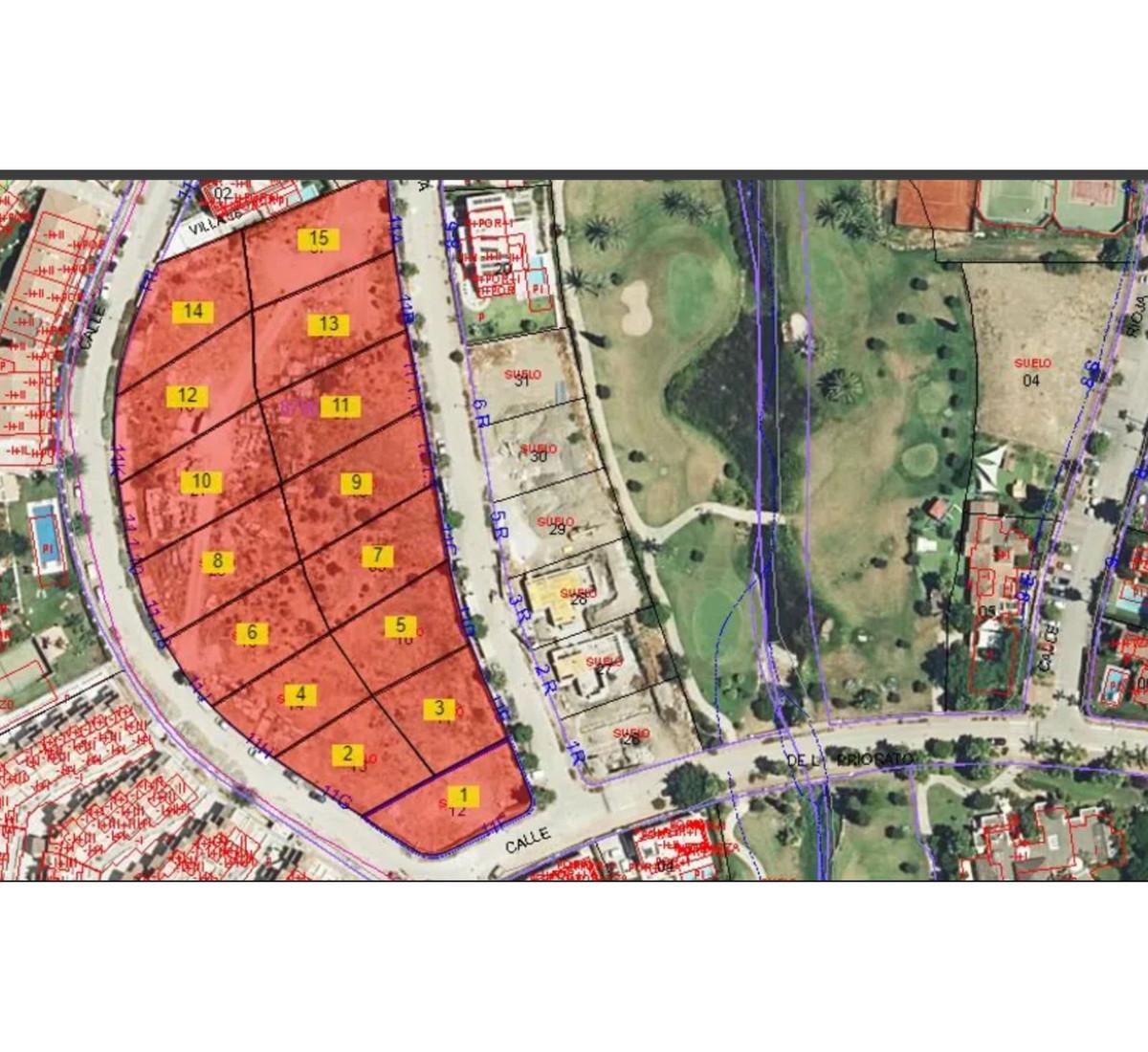 Plot for Sale in Estepona