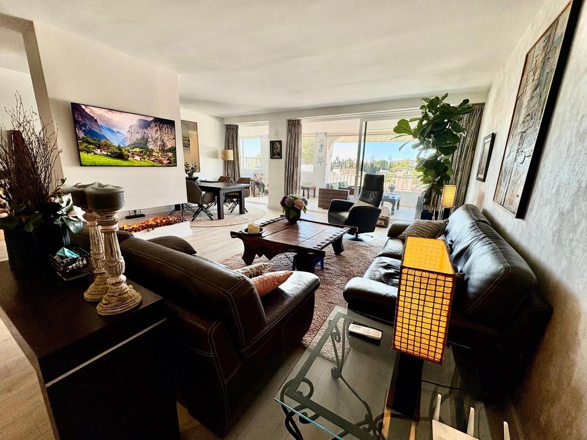 Apartamento en Venta en Benahavís
