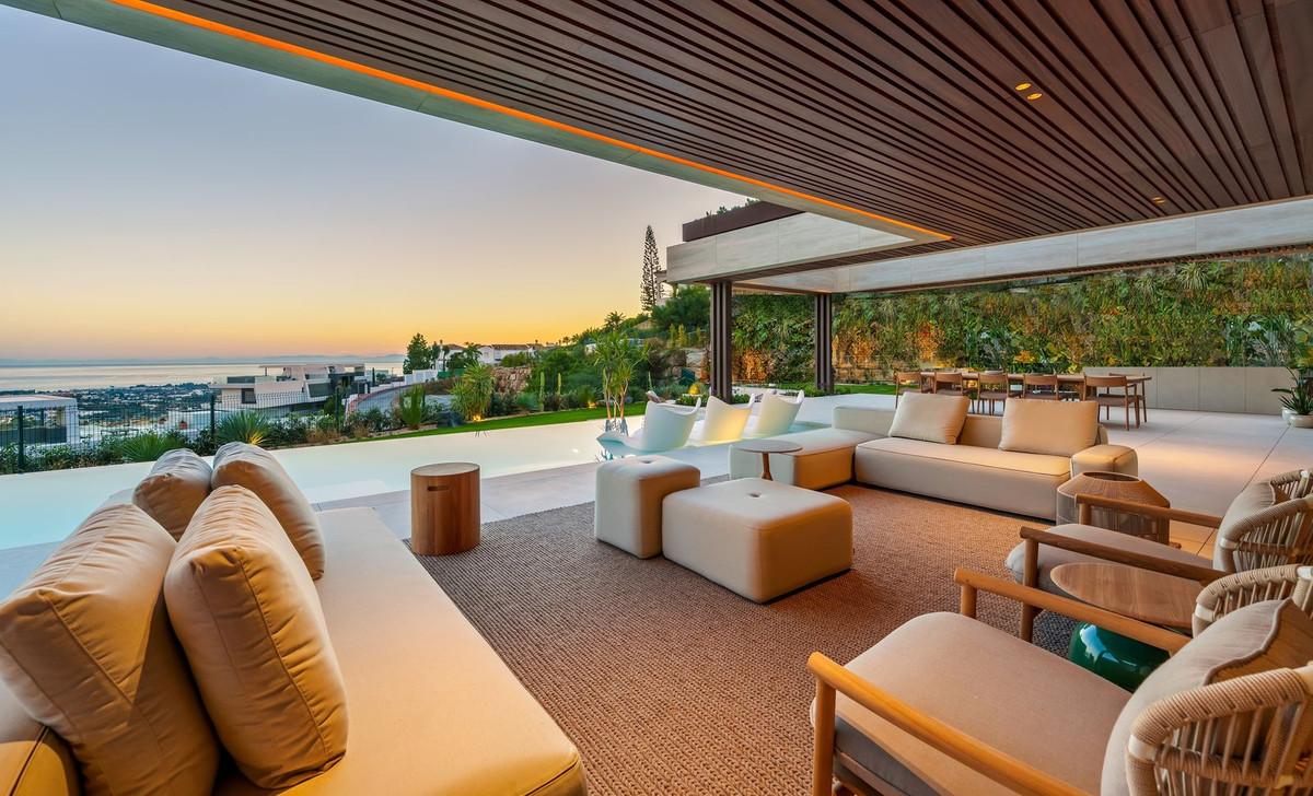 Villa for Sale in Benahavís
