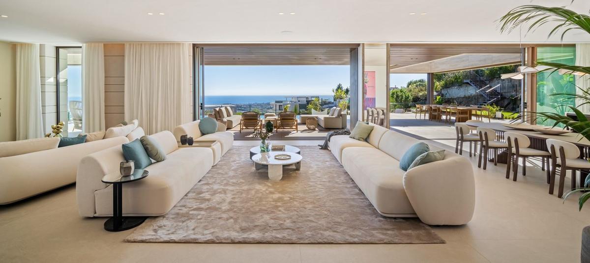 Villa for Sale in Benahavís