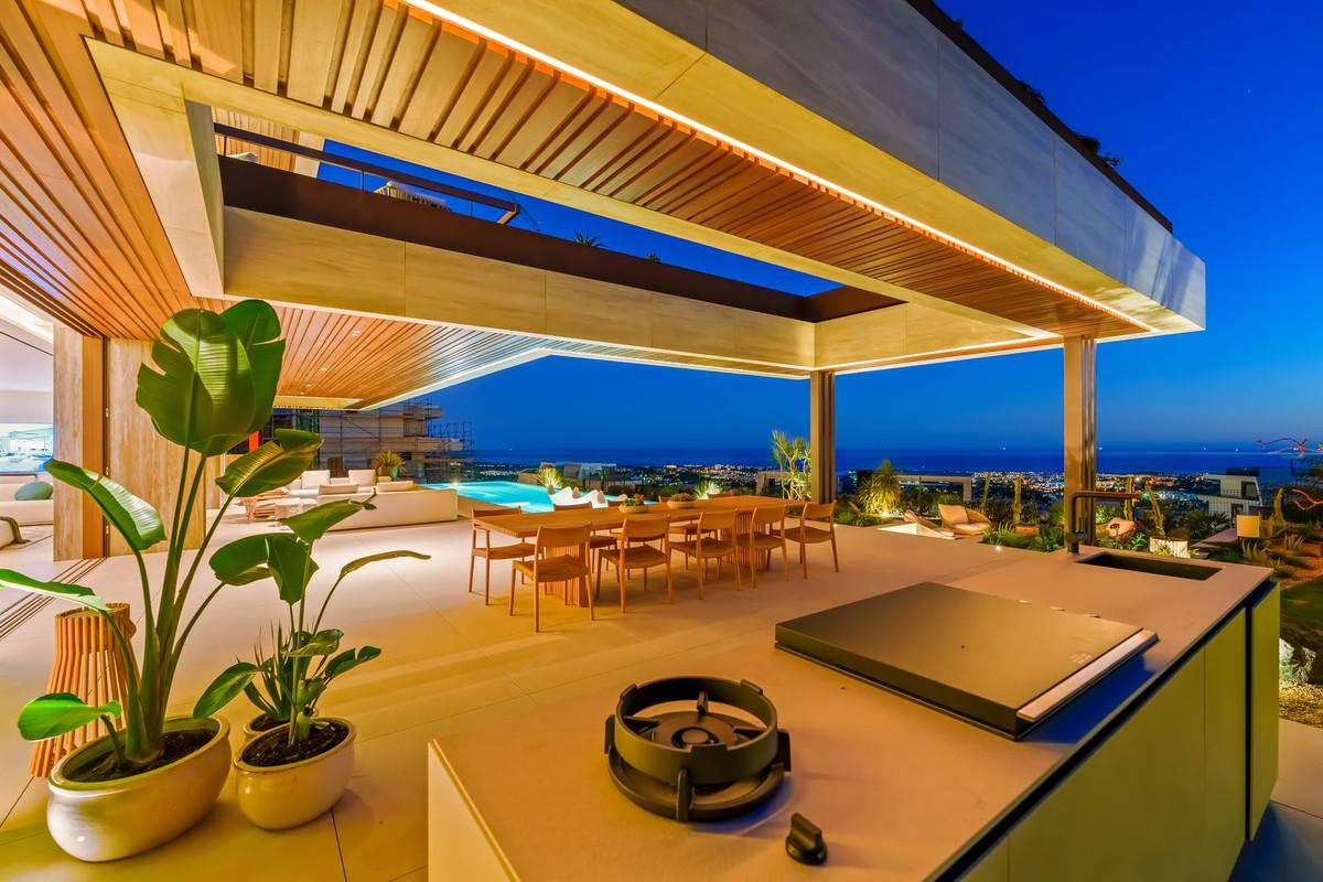 Villa for Sale in Benahavís