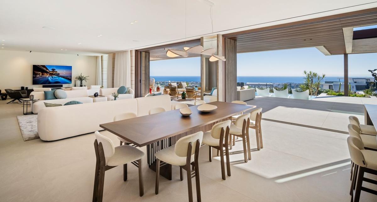 Villa for Sale in Benahavís