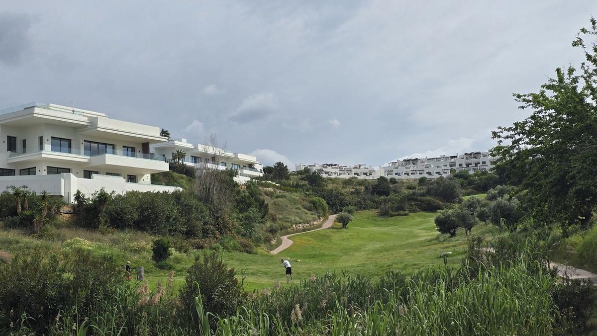 Plot for Sale in Estepona