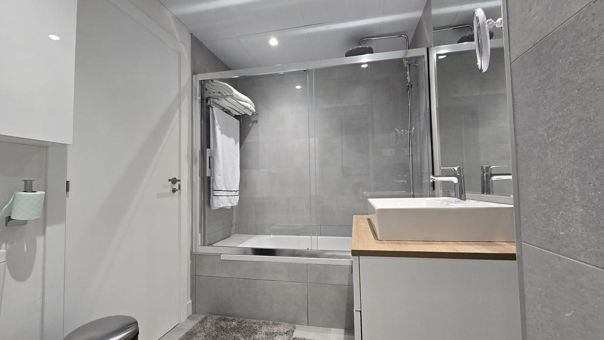 Apartment for Sale in Estepona