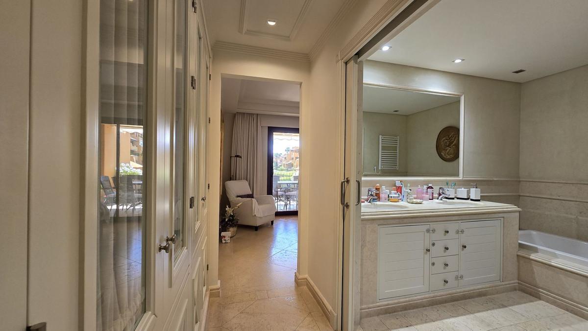 Apartment for Sale in Estepona
