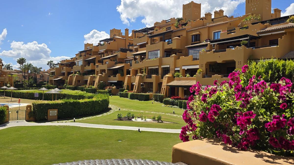 Apartment for Sale in Estepona