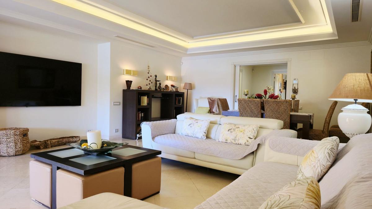 Apartment for Sale in Estepona