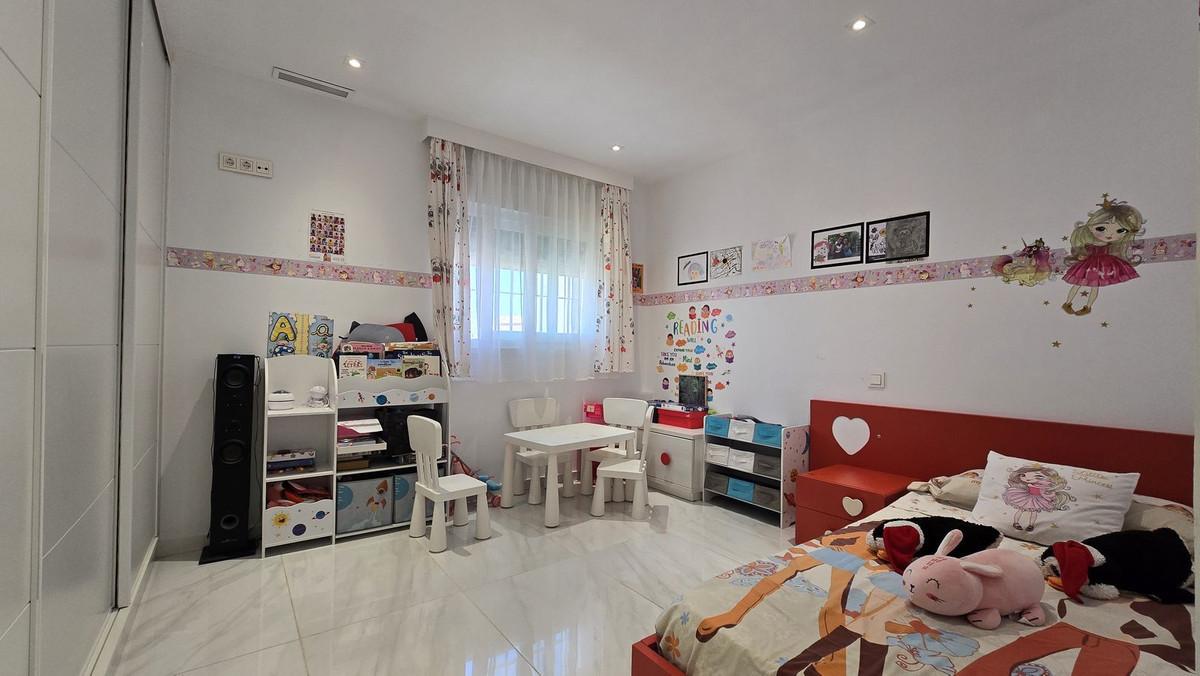 Premise for Sale in Marbella