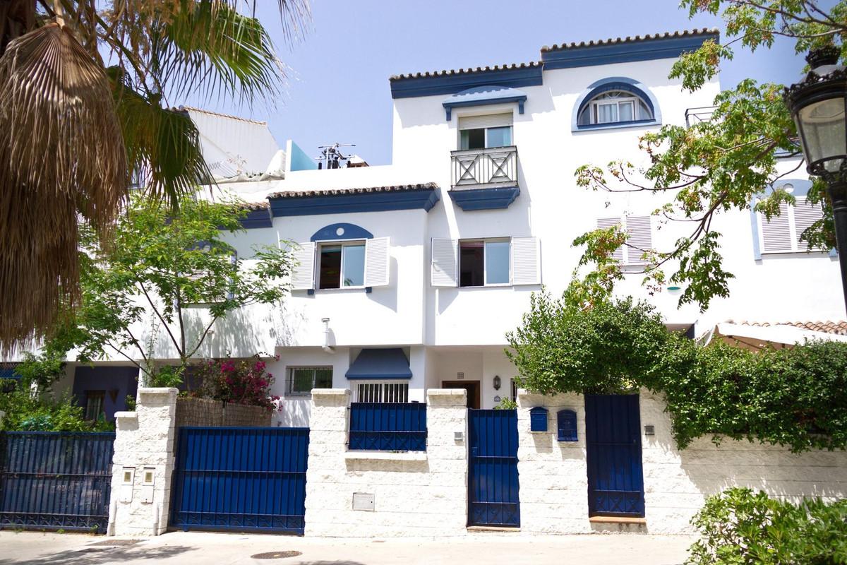 Adosado en Venta en Marbella