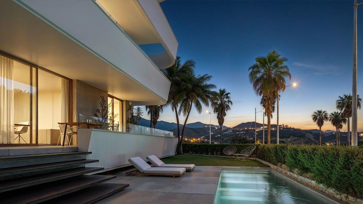 Apartment for Sale in Estepona