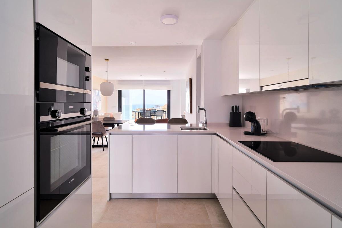 Apartment for Sale in Benalmádena