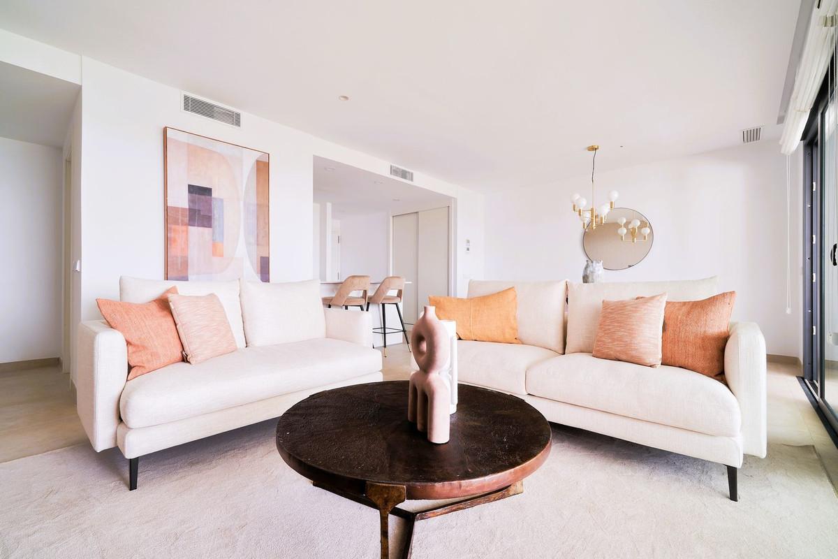Apartment for Sale in Benalmádena