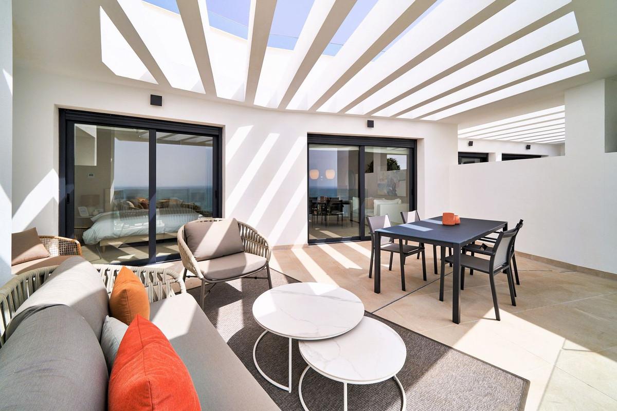 Apartment for Sale in Benalmádena