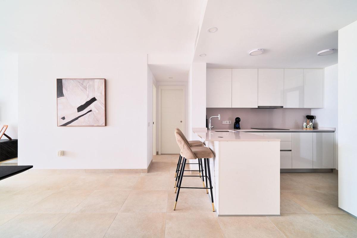 Apartment for Sale in Benalmádena
