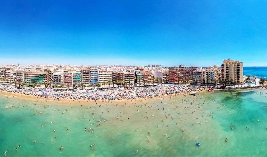 Chalet for Sale in Torrevieja